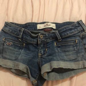 Hollister short